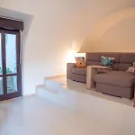 Comfy Penthouse アパート ミラノ
