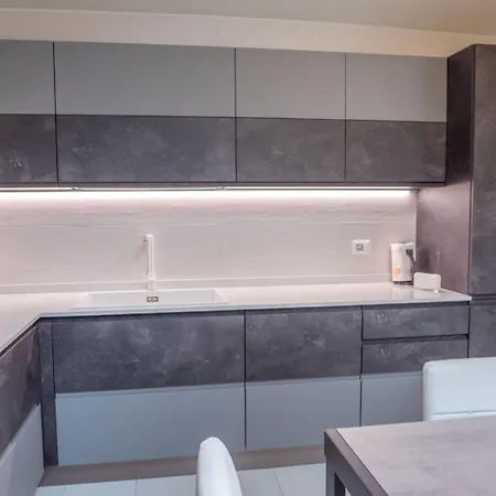 Διαμέρισμα Comfy Penthouse